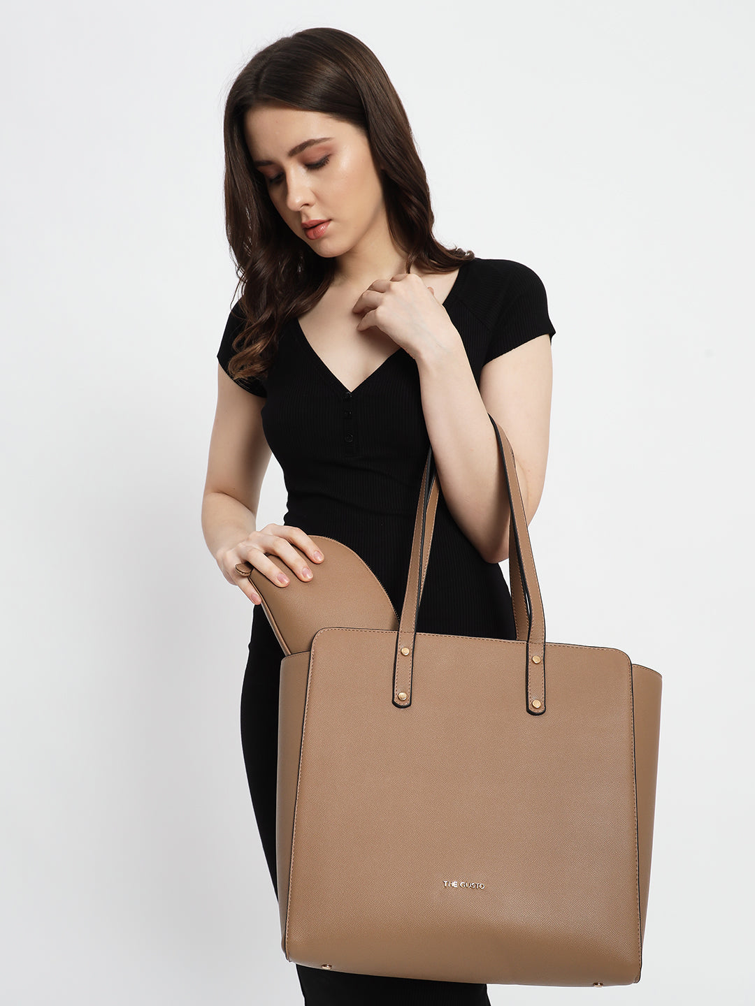 Beyond+ Grained Tote with Zipper Beige + Cosmos Pouch Combo