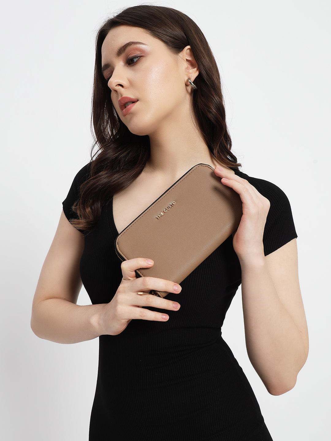Beyond+ Grained Tote with Zipper Beige + Wallet Combo