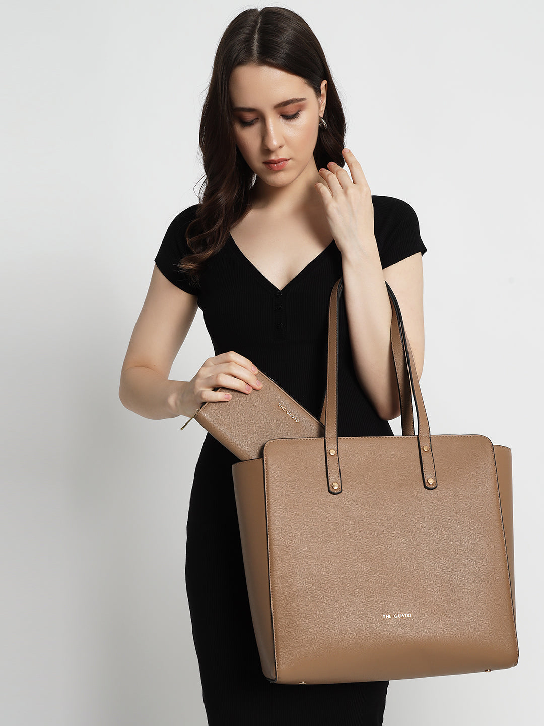 Beyond+ Grained Tote with Zipper Beige + Wallet Combo