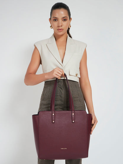 Beyond+ Tote with Zipper Wine (Grained Finish)
