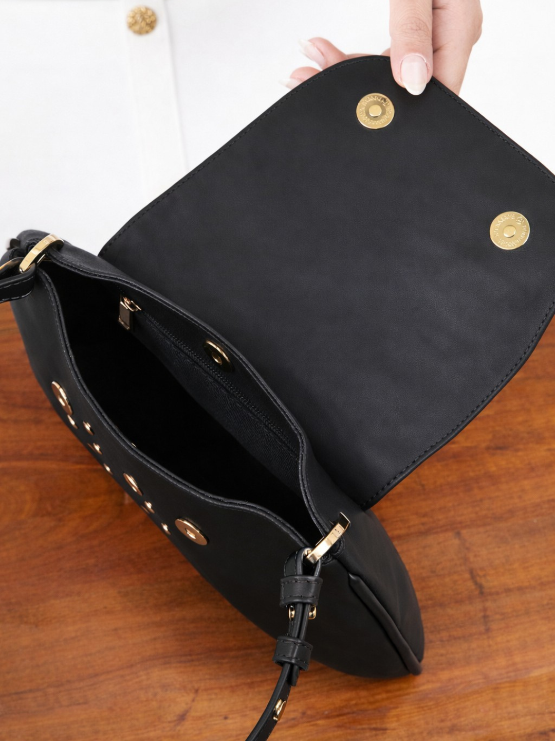 Dew Shoulder Bag - Black