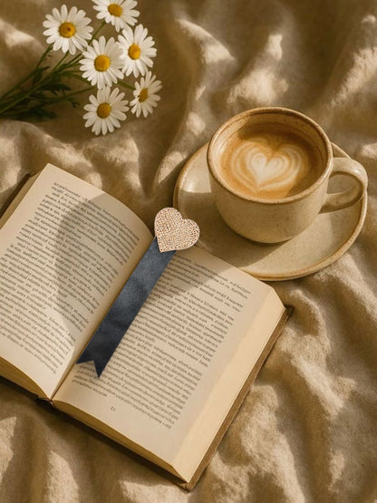 Valentine Heart Bookmark - Gold