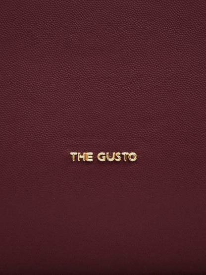 Beyond+ Tote with Zipper Wine (Grained Finish)