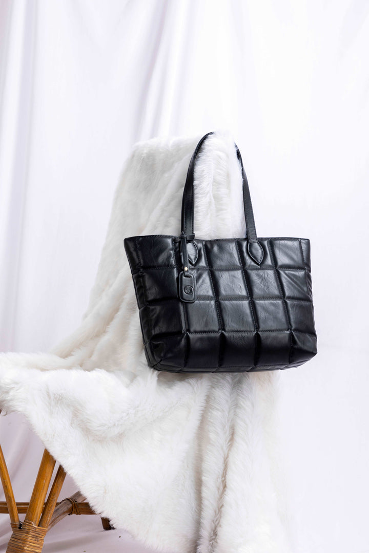 Amara Quilted Tote