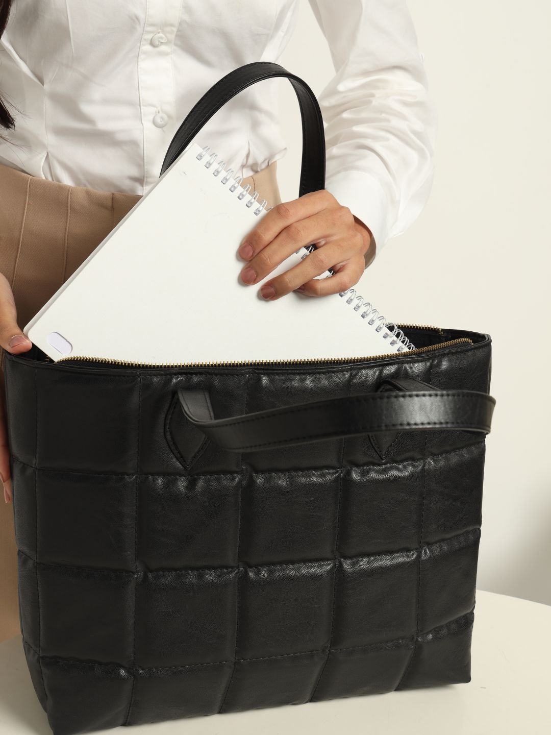 Amara Quilted Tote Black