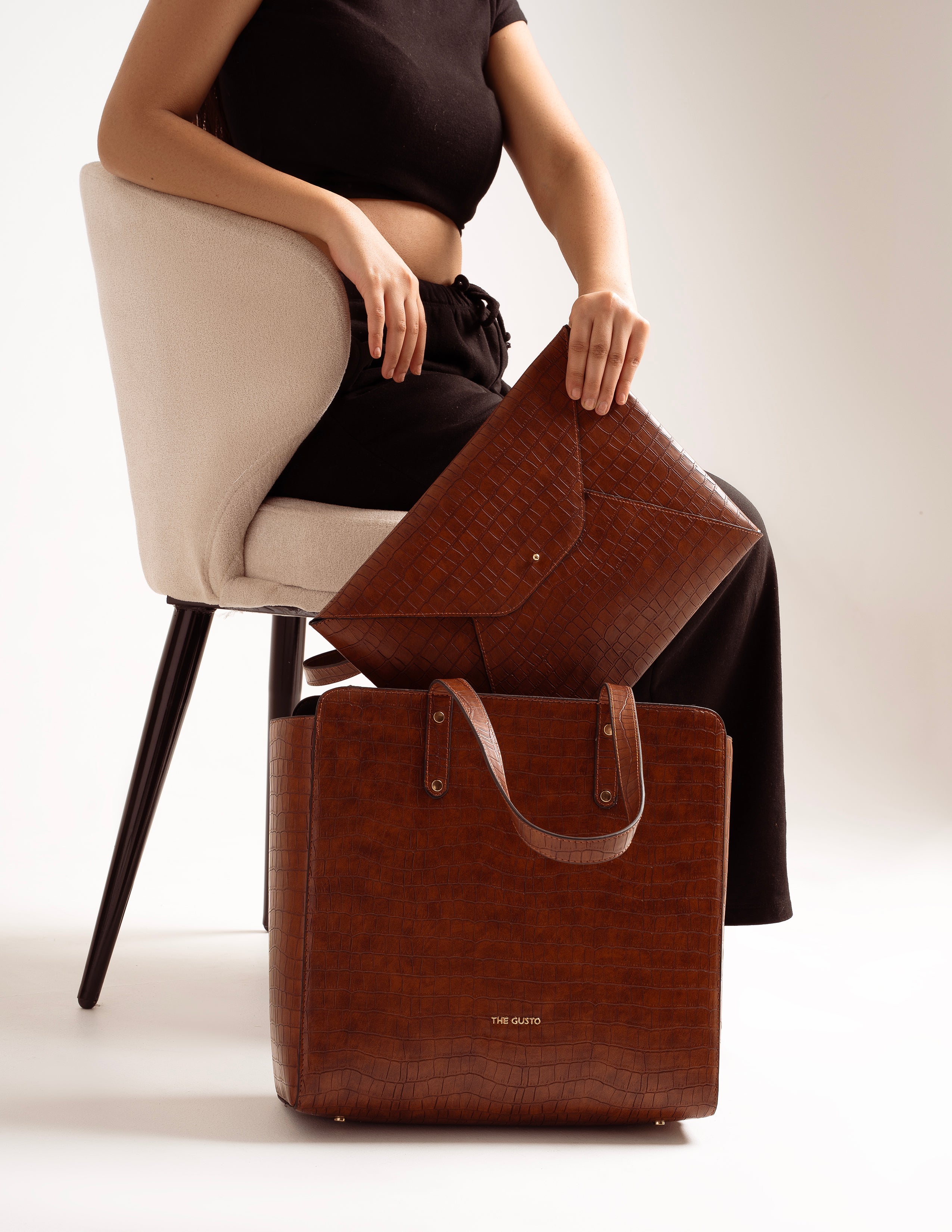Beyond+ Croco Tote & Grace laptop Sleeve Combo