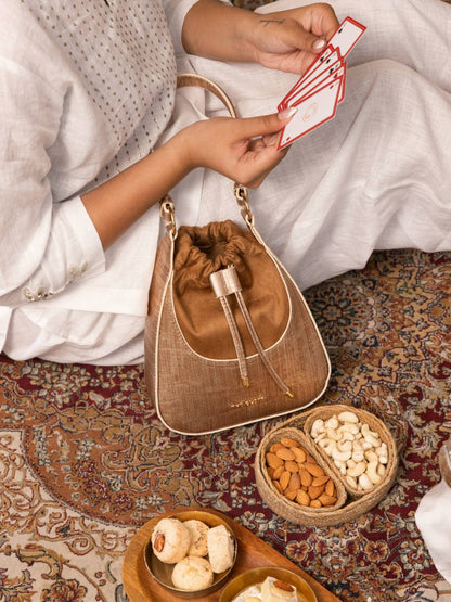 Echo Bucket Bag Gold Tan